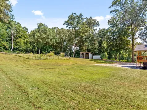 3771 Chapel Hill Road Clarksville TN 37040
