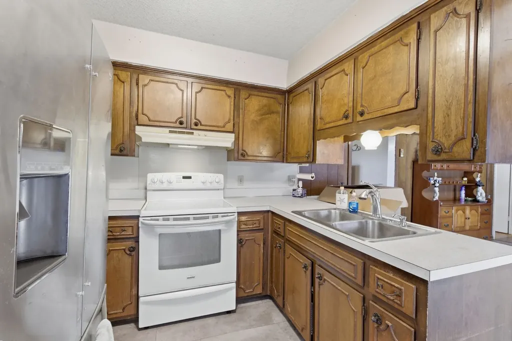 105 S Valley Road Hendersonville TN 37075