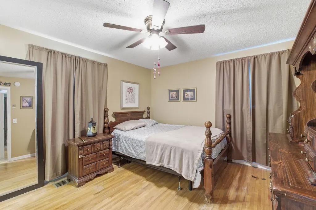 105 S Valley Road Hendersonville TN 37075