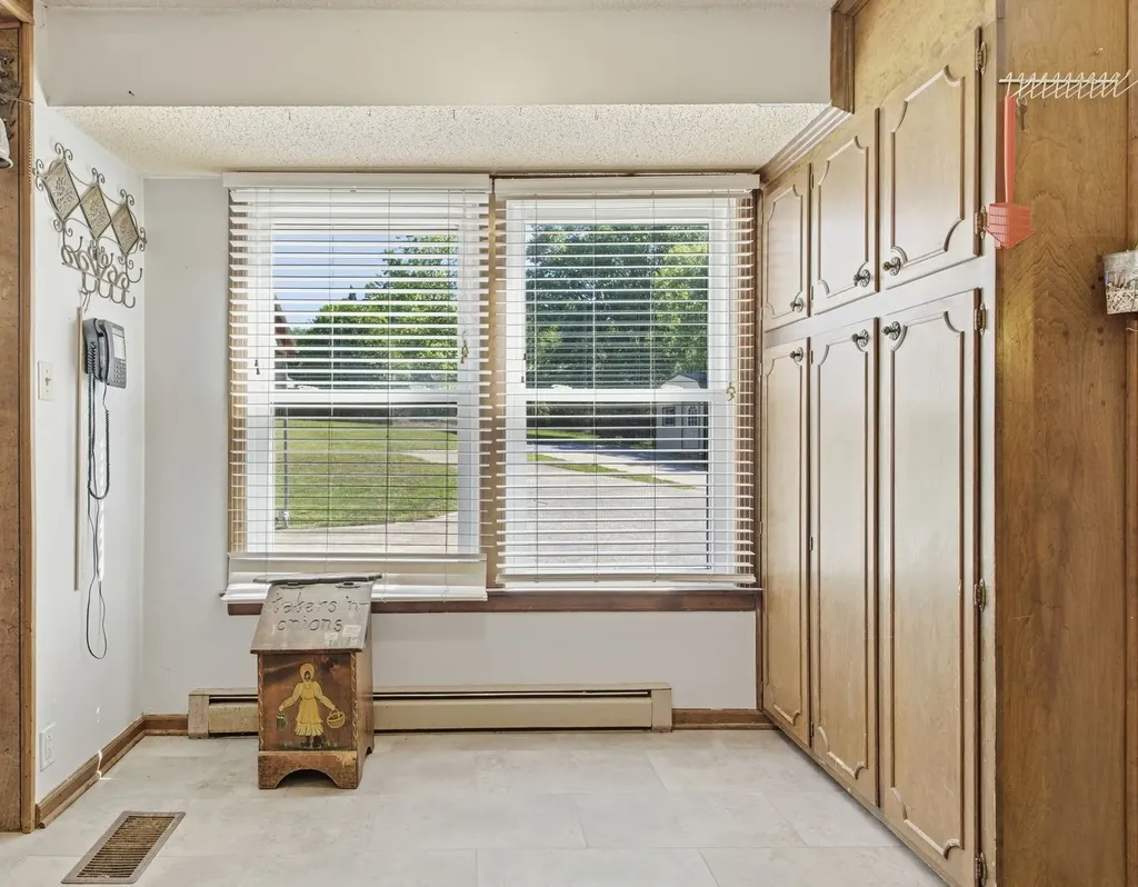 105 S Valley Road Hendersonville TN 37075