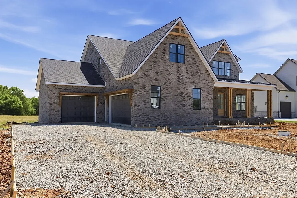 1904 Martha Washington Way Murfreesboro TN 37130