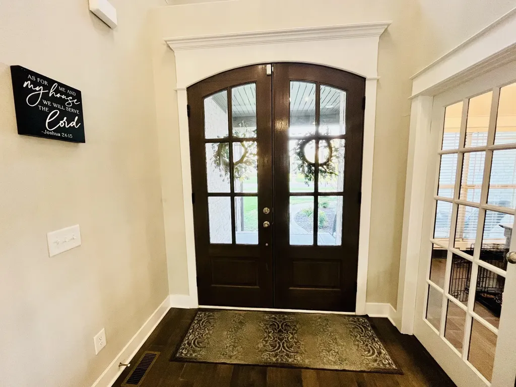 1917 Rhonda Drive Christiana TN 37037