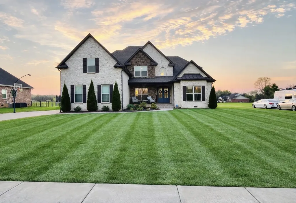 1917 Rhonda Drive Christiana TN 37037