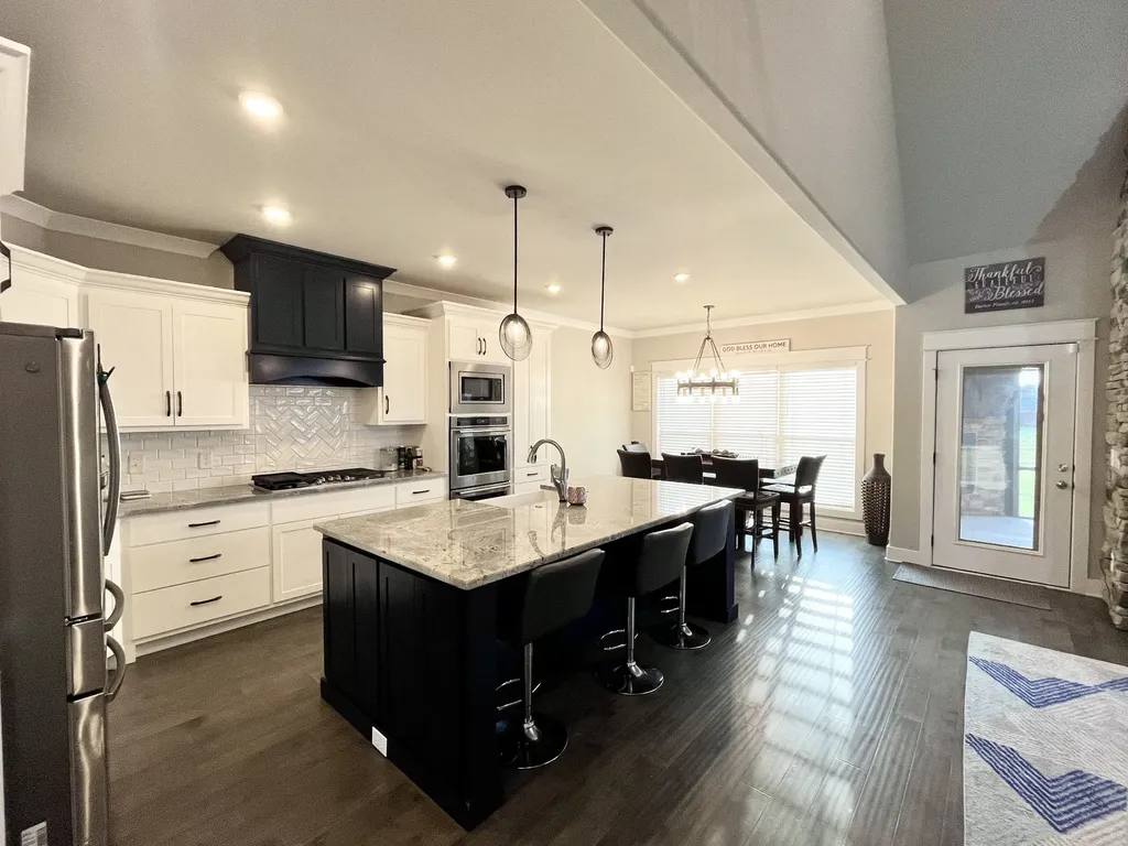 1917 Rhonda Drive Christiana TN 37037