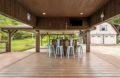 2446 Hwy 31, E Gallatin TN 37066