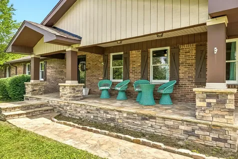 2446 Hwy 31, E Gallatin TN 37066