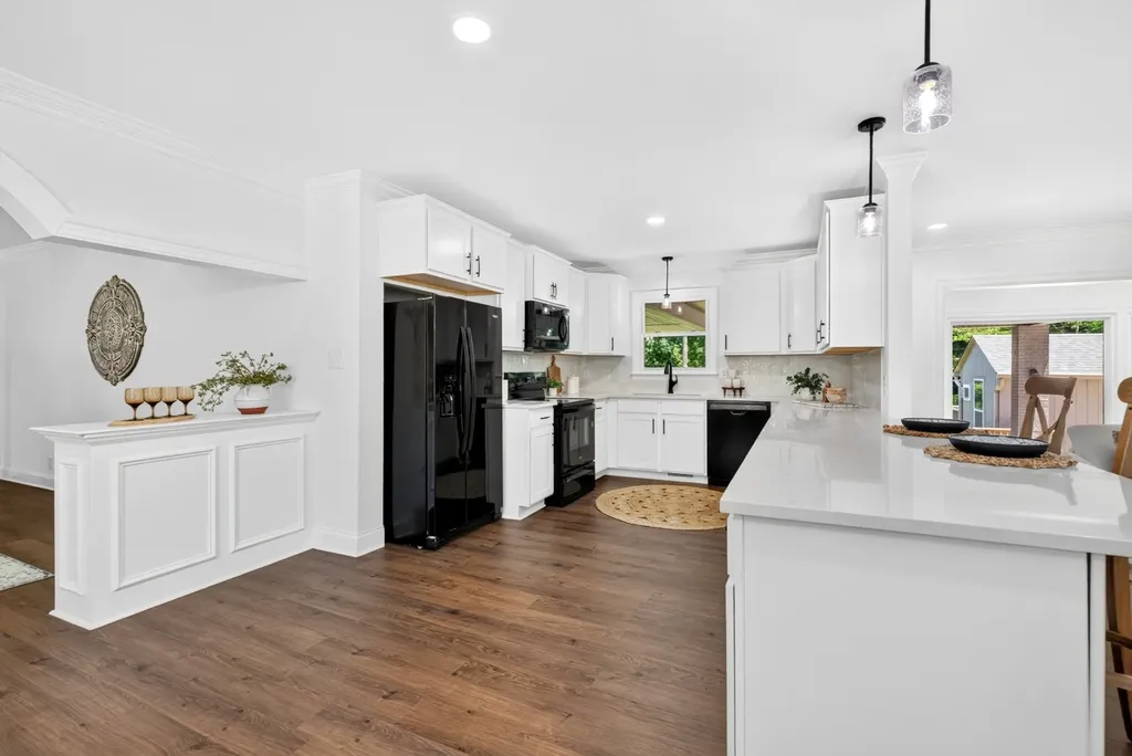 247 Cherokee Trail Clarksville TN 37043