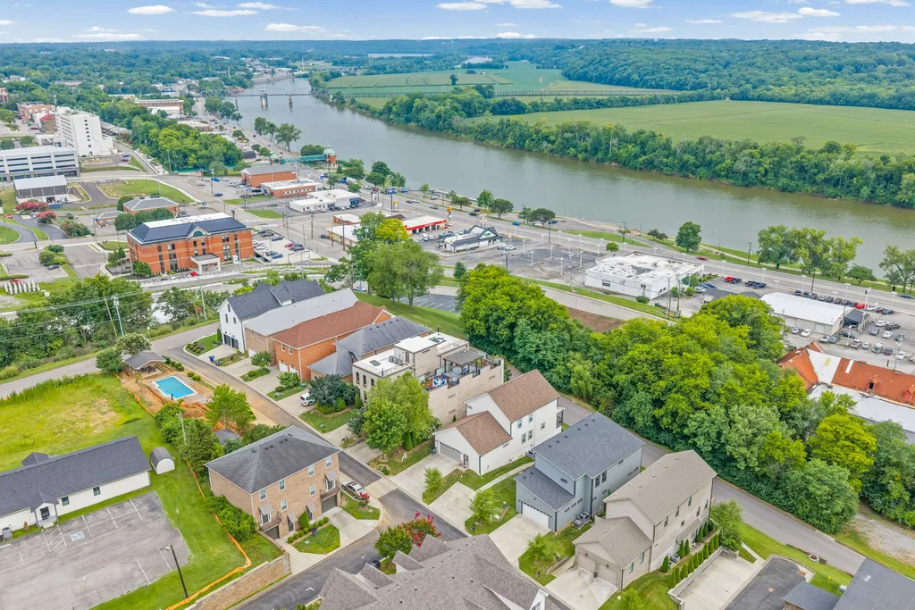 515 Wilcox Street Clarksville TN 37040