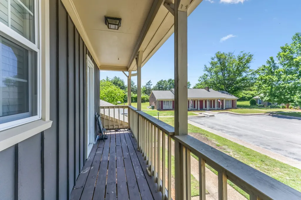 968 Todd Preis Drive Nashville TN 37221