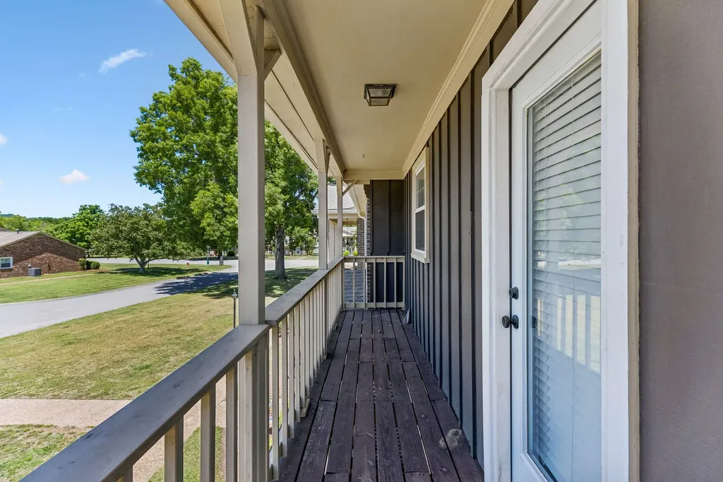 968 Todd Preis Drive Nashville TN 37221