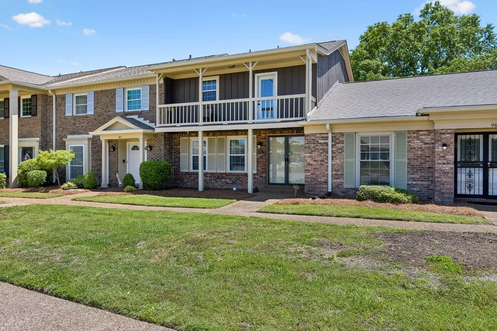 968 Todd Preis Drive Nashville TN 37221