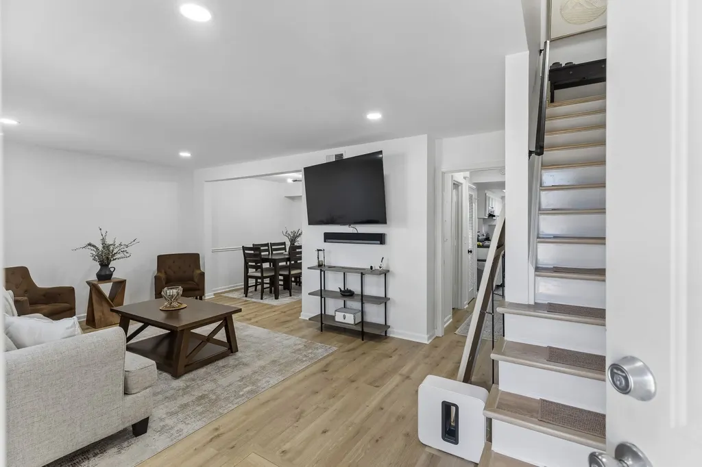 968 Todd Preis Drive Nashville TN 37221