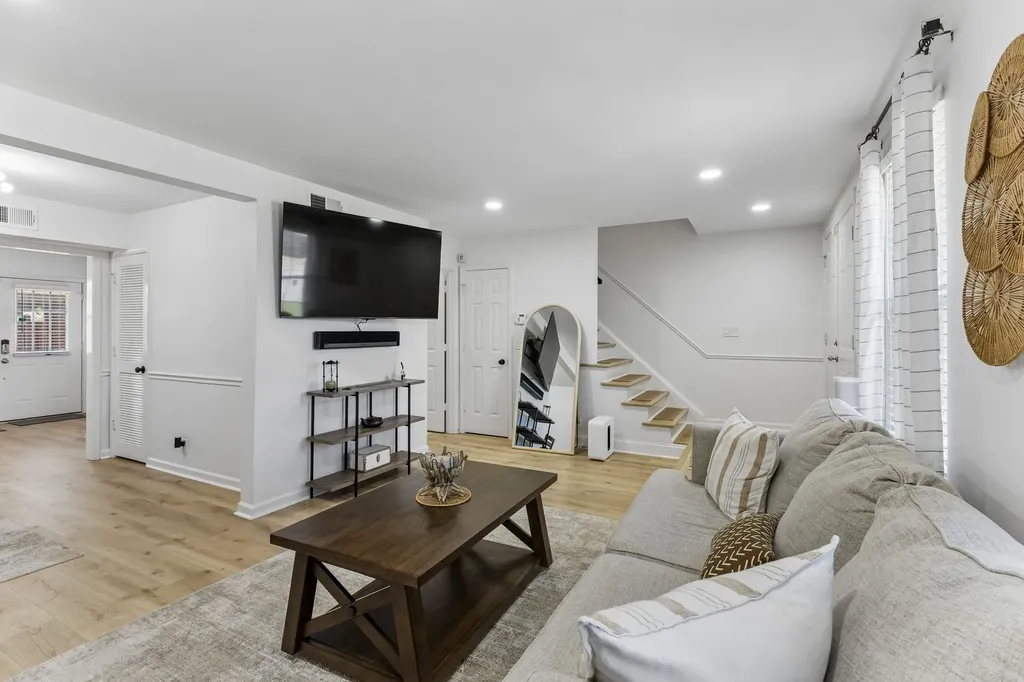 968 Todd Preis Drive Nashville TN 37221