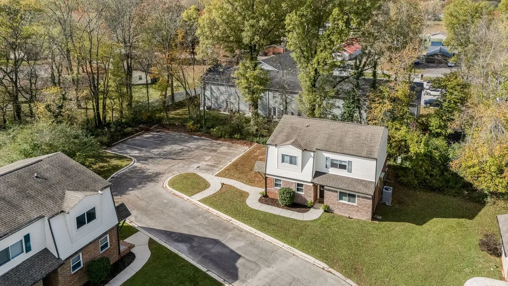 601 E Grundy Street Tullahoma TN 37388