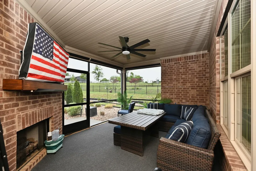 963 Luxborough Drive Hendersonville TN 37075