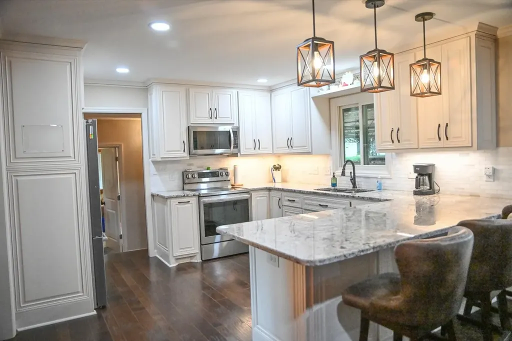 222 Crestwood Drive Tullahoma TN 37388