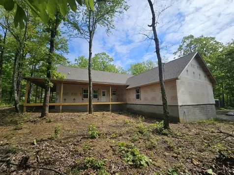 488 Hunters Trail Way Altamont TN 37301