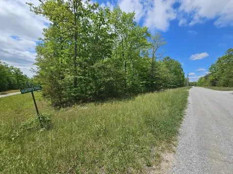 488 Hunters Trail Way Altamont TN 37301