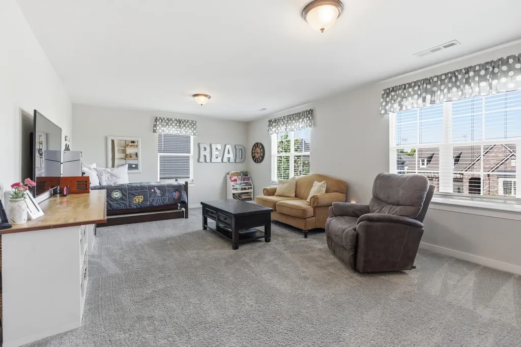 705 Plowson Road Mount Juliet TN 37122