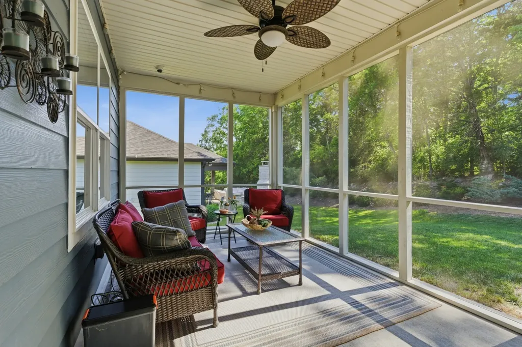 705 Plowson Road Mount Juliet TN 37122