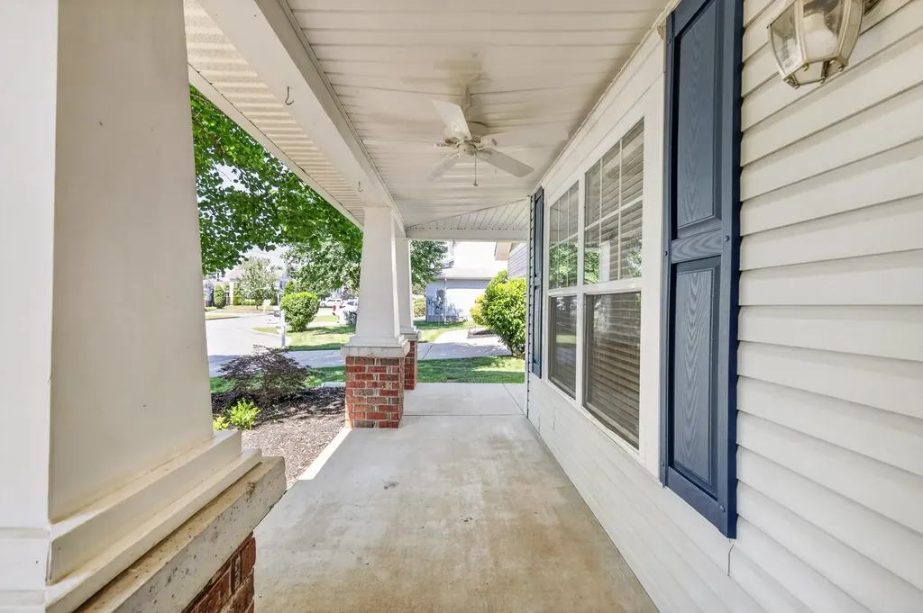 3013 Remington Park Lane Hermitage TN 37076