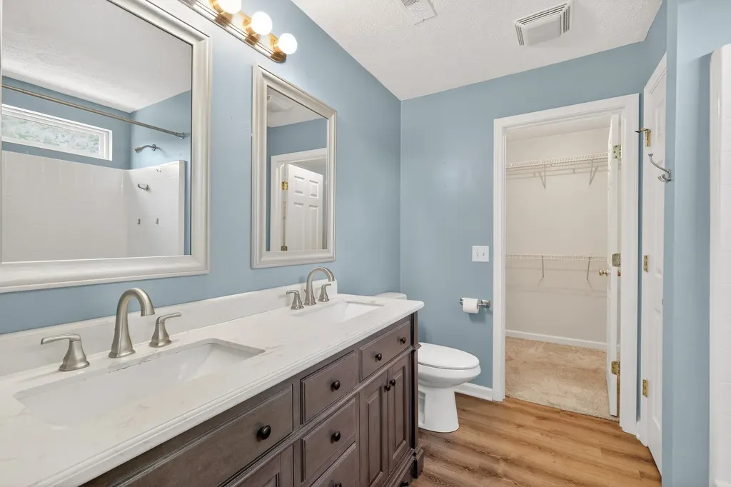 3013 Remington Park Lane Hermitage TN 37076