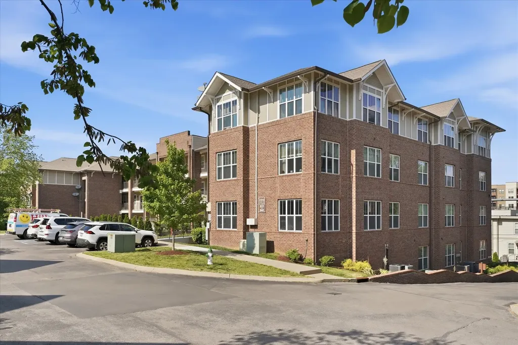 2310 Elliott Avenue Nashville TN 37204