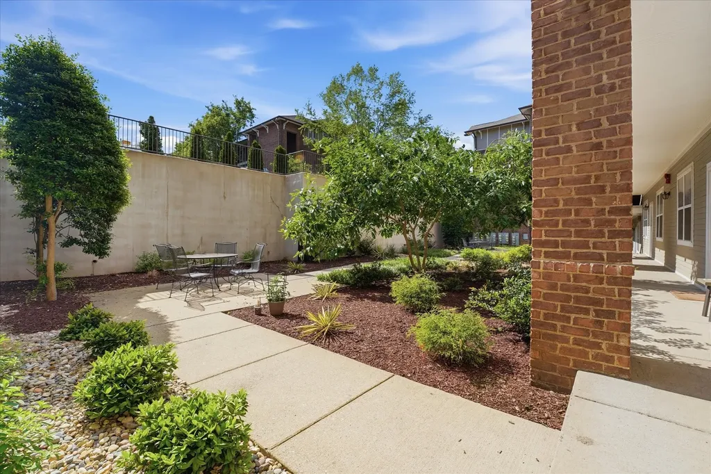 2310 Elliott Avenue Nashville TN 37204