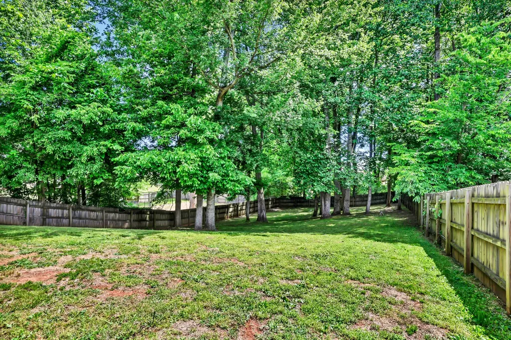 3795 Mcallister Drive Clarksville TN 37042