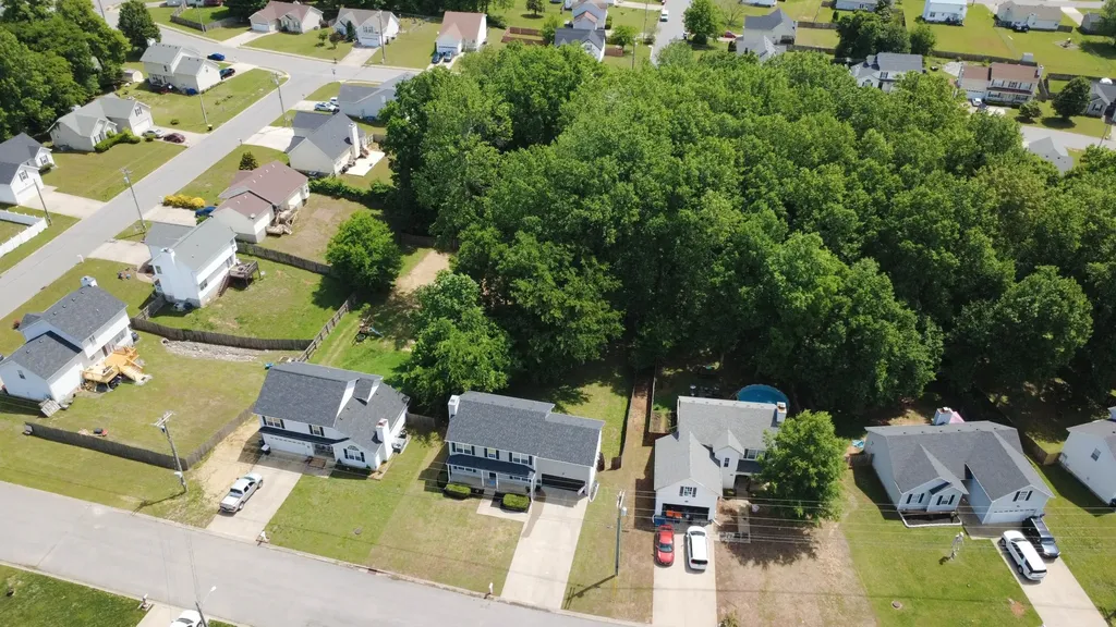 3795 Mcallister Drive Clarksville TN 37042
