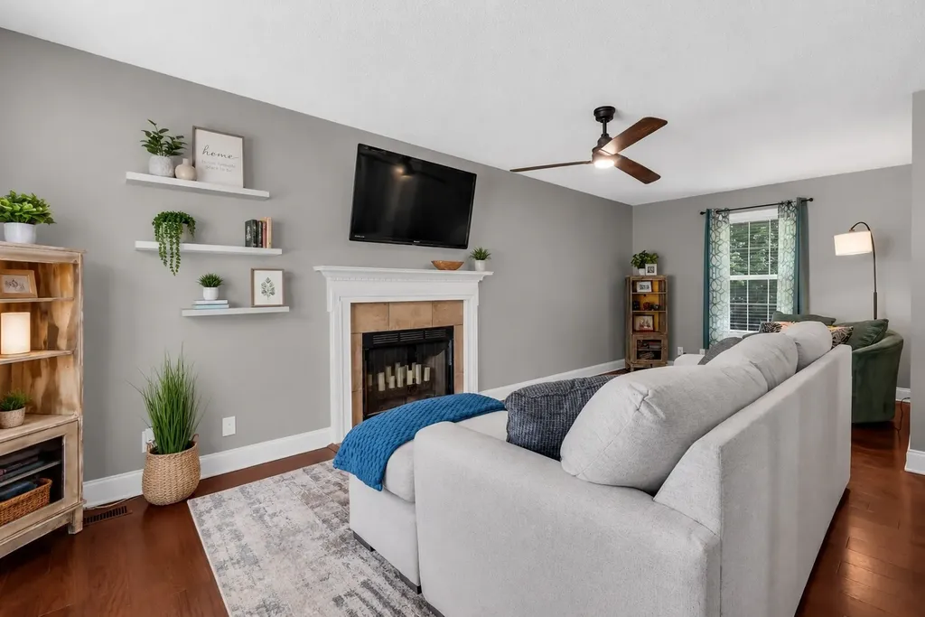 3795 Mcallister Drive Clarksville TN 37042