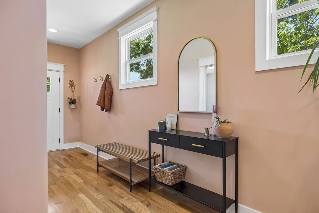 1306A Pennock Avenue Nashville TN 37207