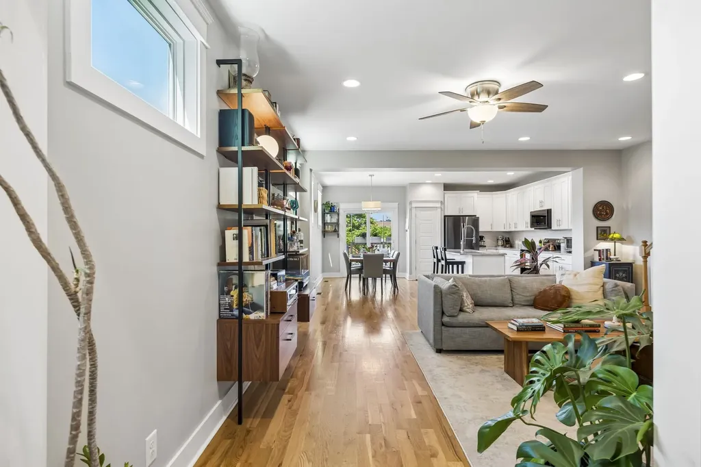 1306A Pennock Avenue Nashville TN 37207