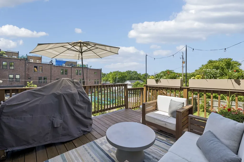 1306A Pennock Avenue Nashville TN 37207