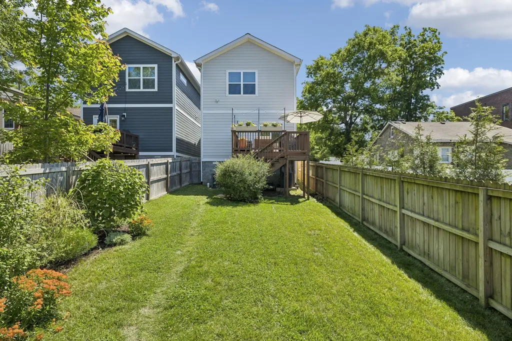 1306A Pennock Avenue Nashville TN 37207