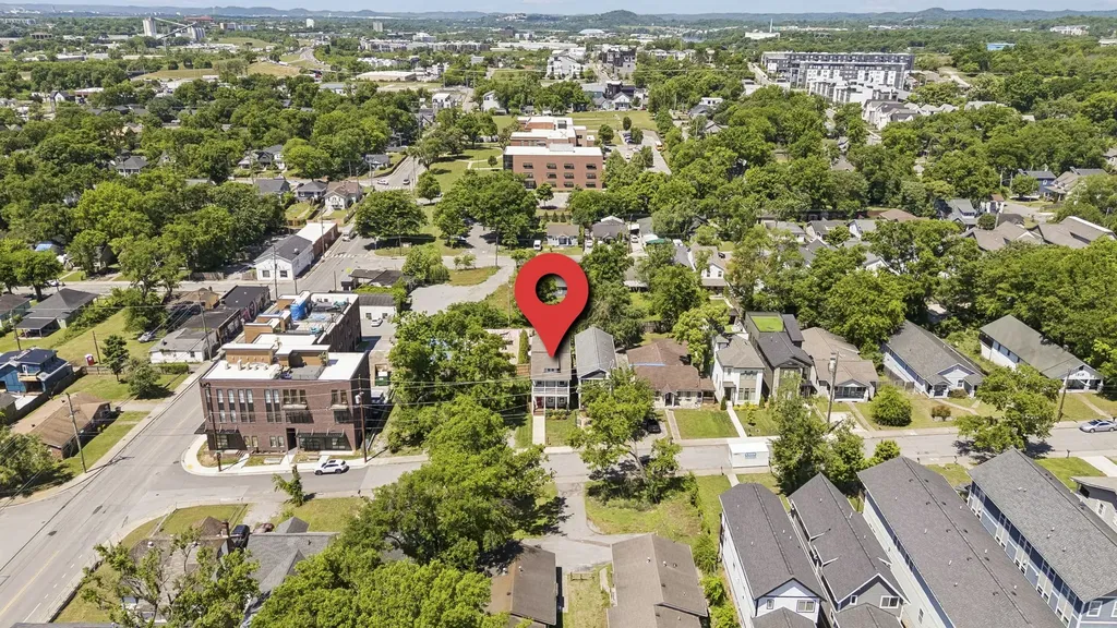 1306A Pennock Avenue Nashville TN 37207