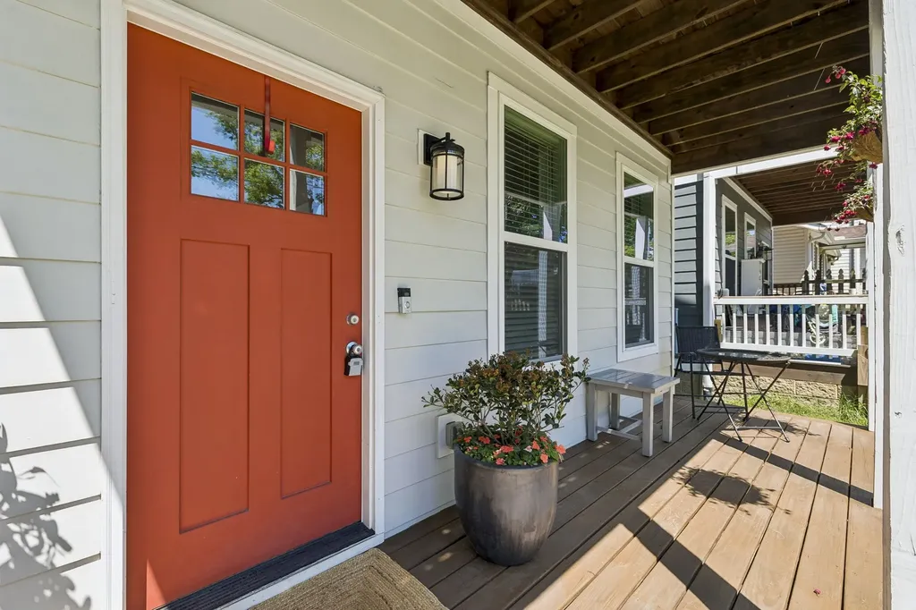 1306A Pennock Avenue Nashville TN 37207
