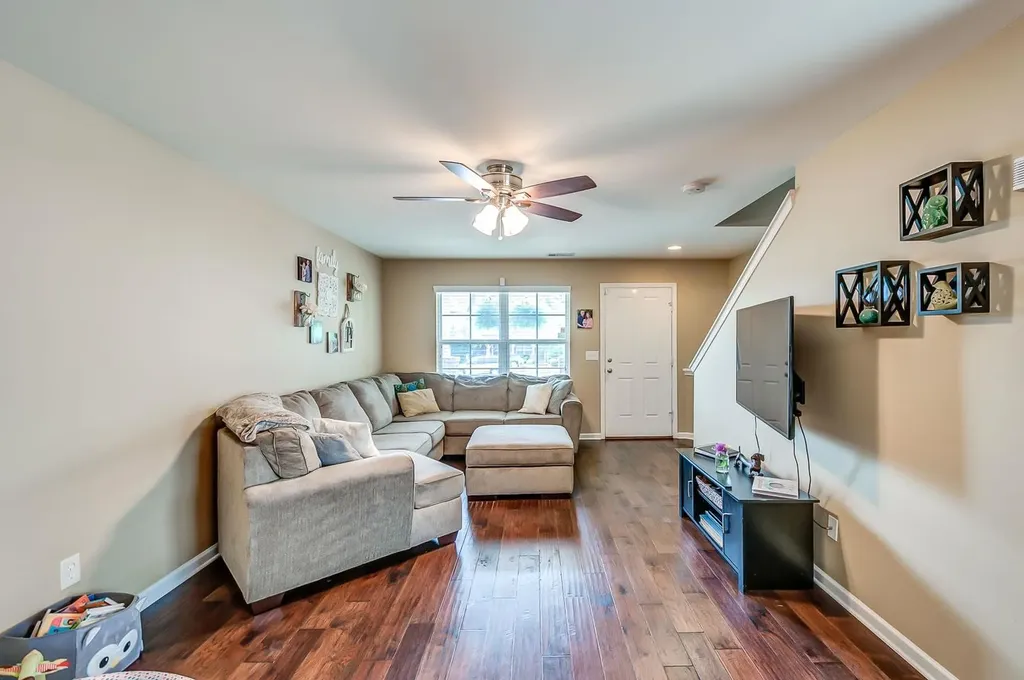 1431 Riverbrook Drive Hermitage TN 37076
