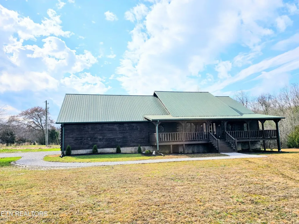 371 Plaza Drive Madisonville TN 37354