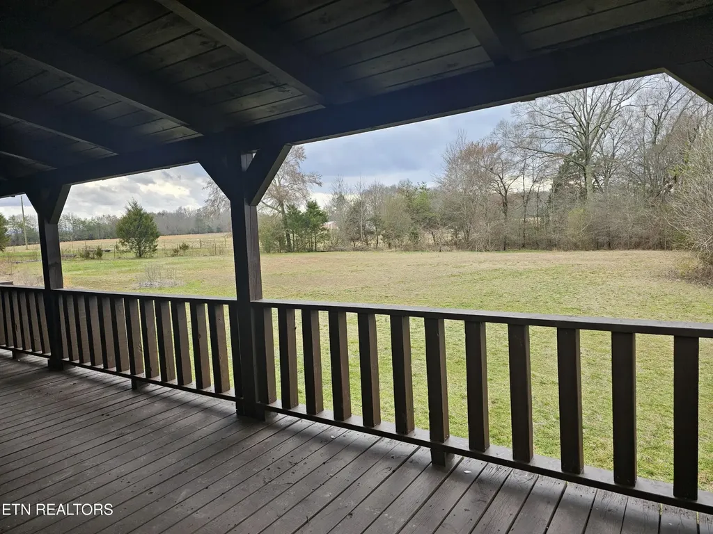 371 Plaza Drive Madisonville TN 37354