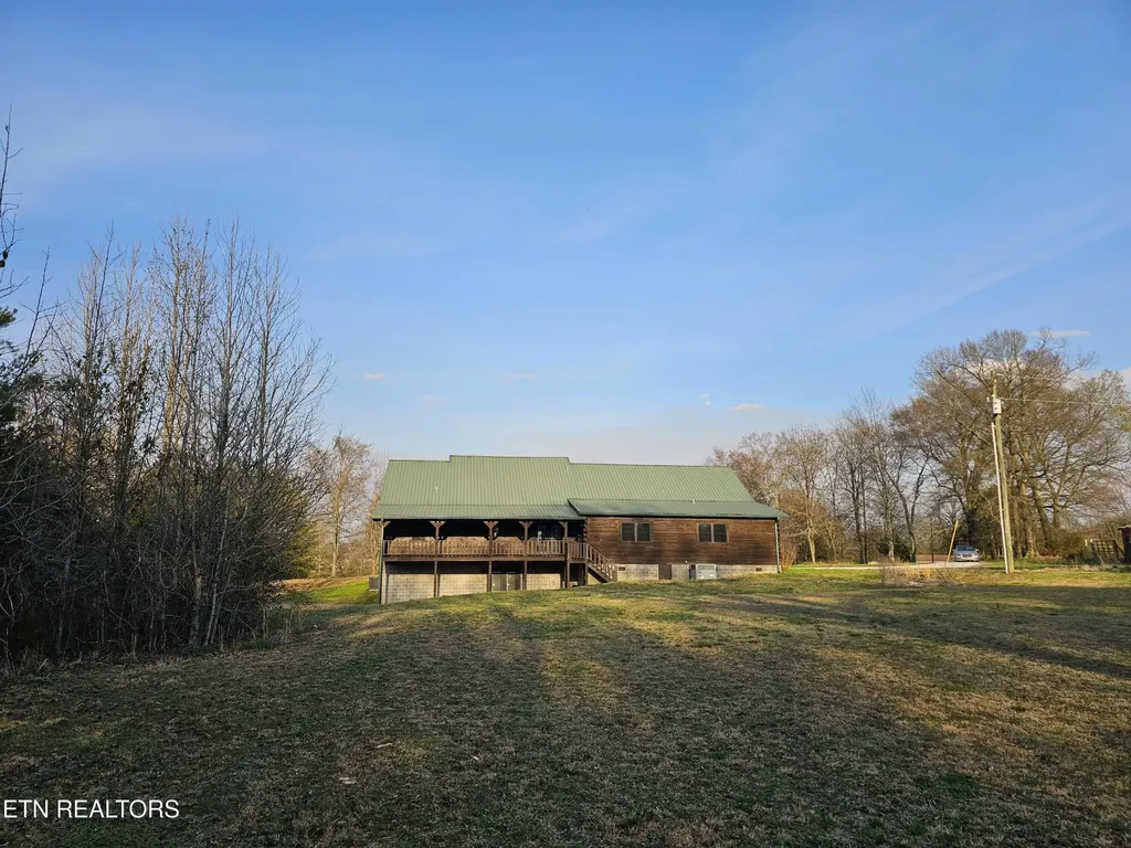 371 Plaza Drive Madisonville TN 37354
