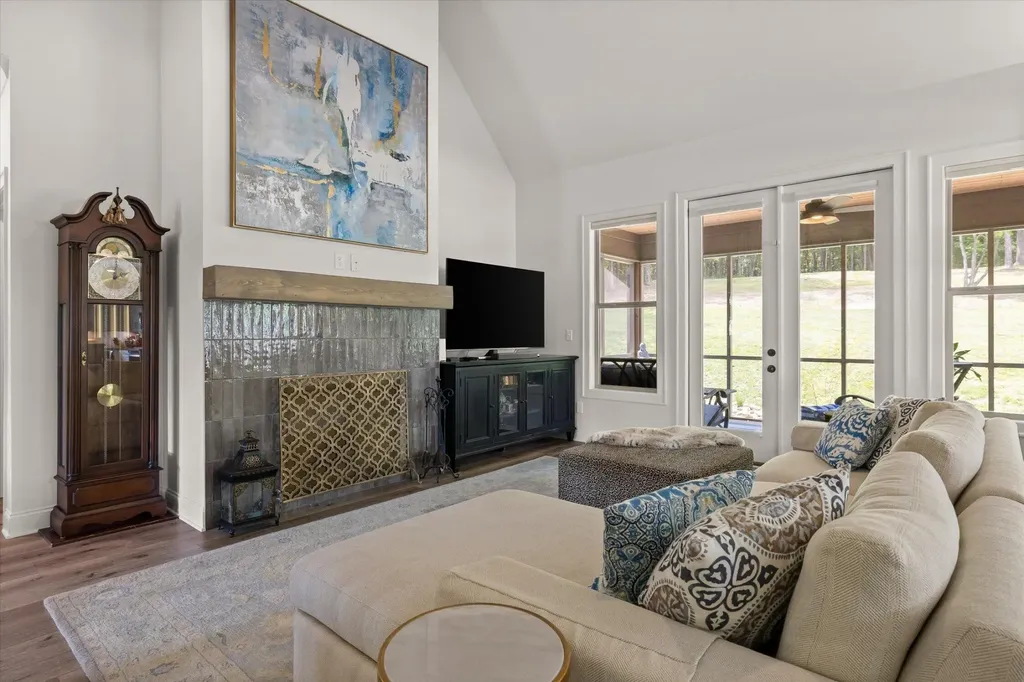 8635 Woodbury Acre Court Harrison TN 37341