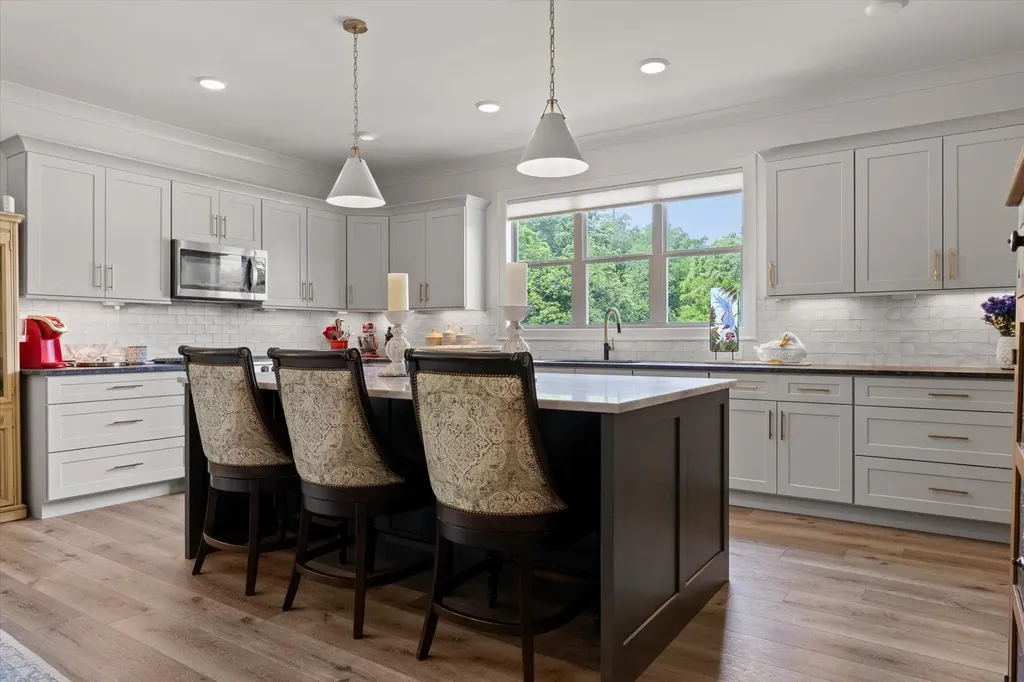8635 Woodbury Acre Court Harrison TN 37341