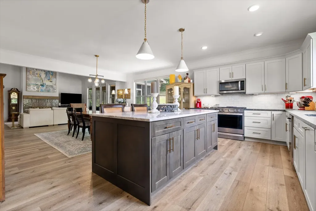 8635 Woodbury Acre Court Harrison TN 37341