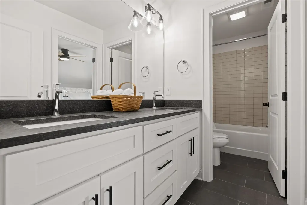 8635 Woodbury Acre Court Harrison TN 37341