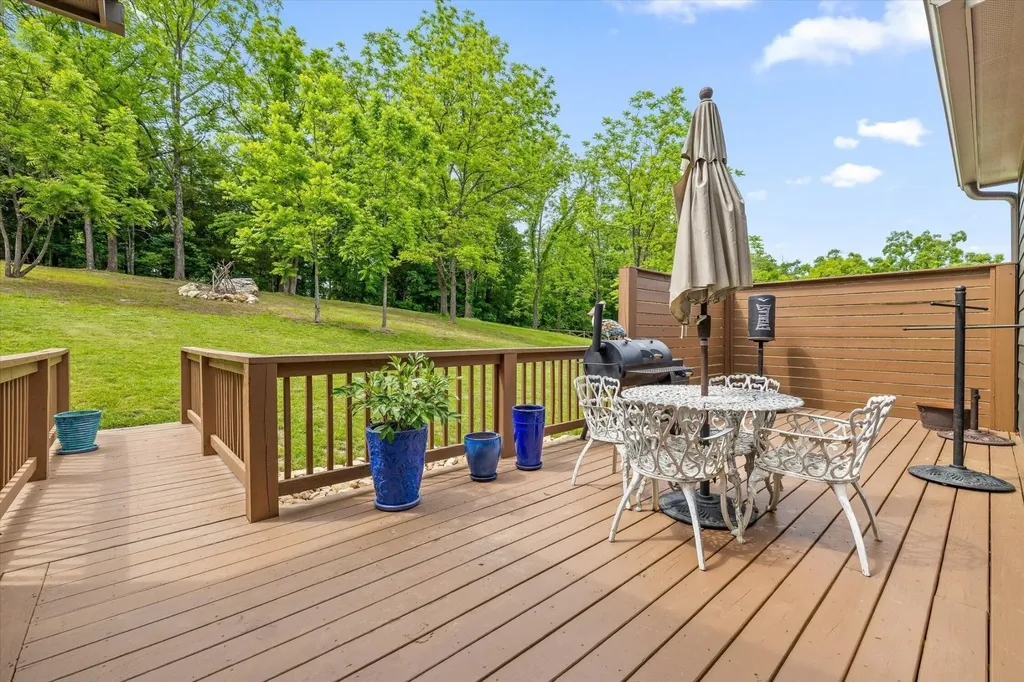 8635 Woodbury Acre Court Harrison TN 37341
