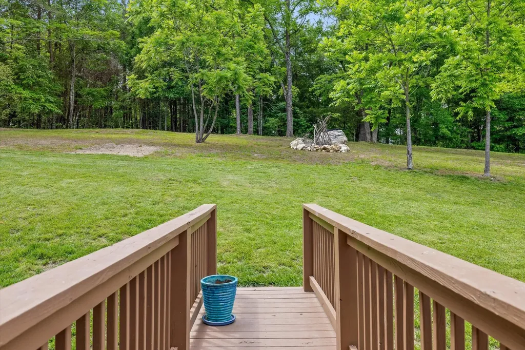 8635 Woodbury Acre Court Harrison TN 37341
