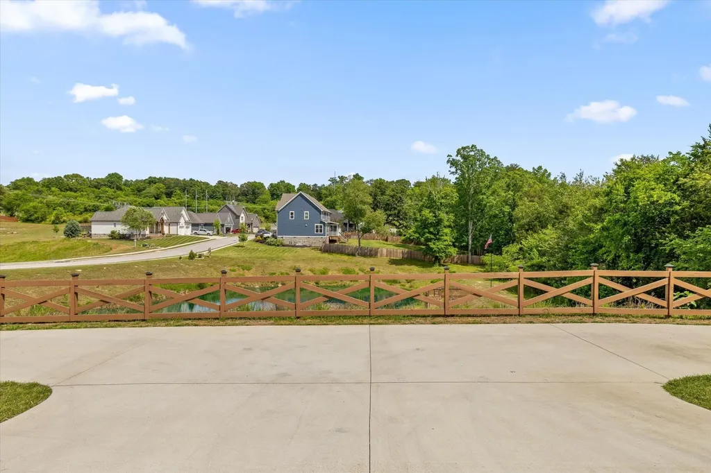8635 Woodbury Acre Court Harrison TN 37341