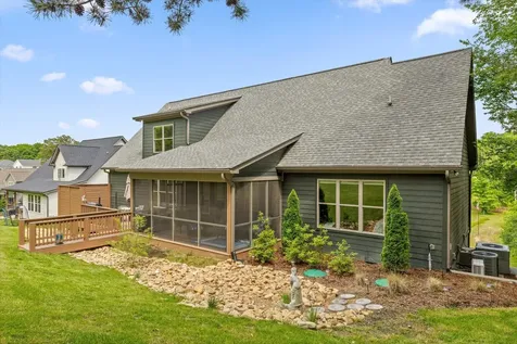 8635 Woodbury Acre Court Harrison TN 37341