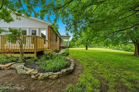 179 County Road 212 Athens TN 37303
